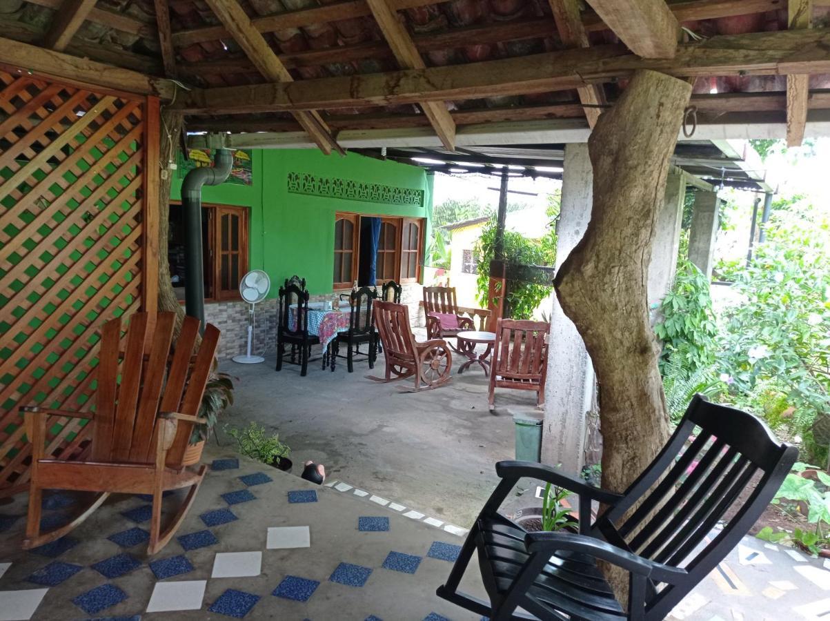 Loren'S House Moyogalpa Luaran gambar