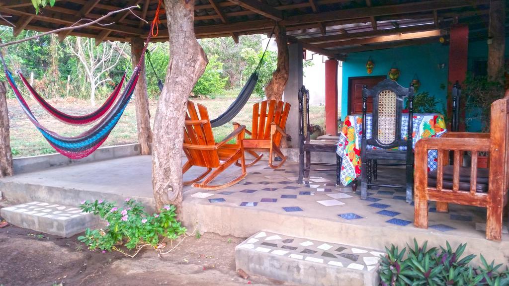 Loren'S House Moyogalpa Luaran gambar